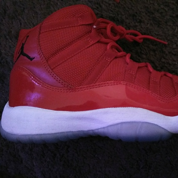 Retro11s
